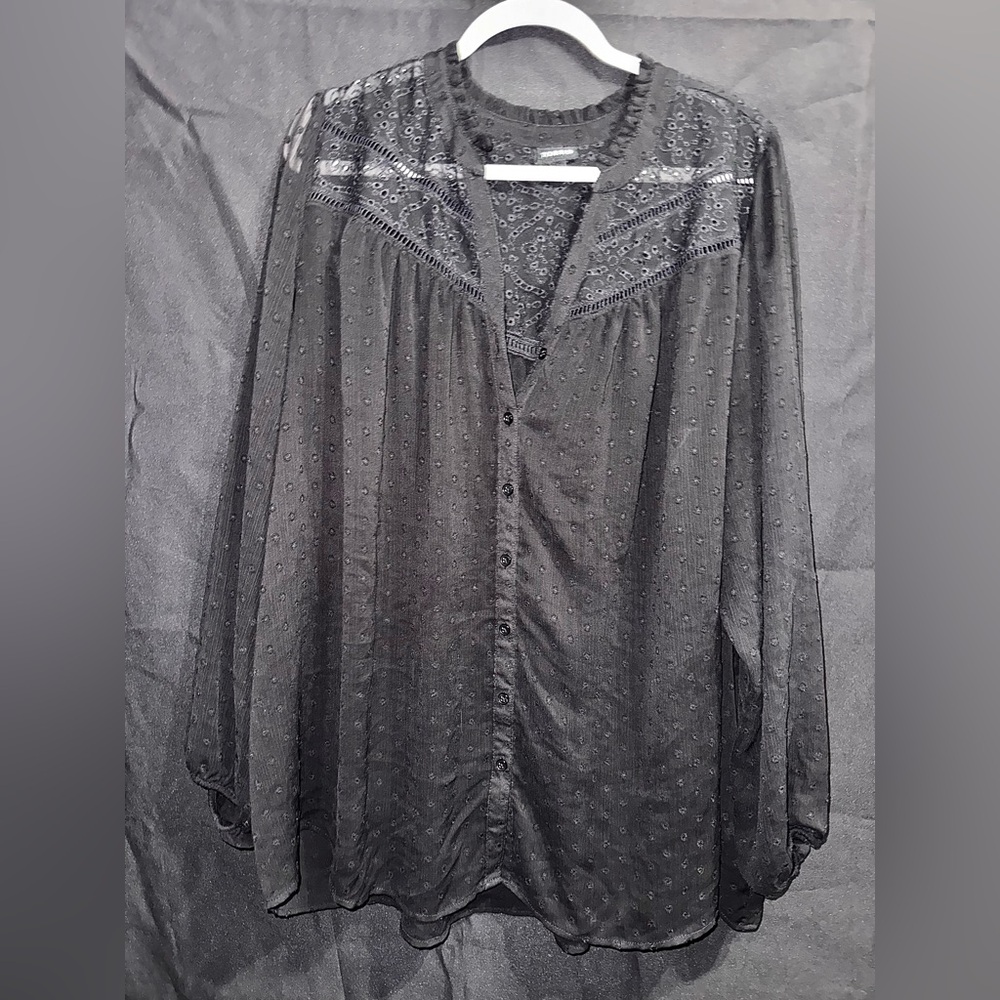 Elegant Black Lace Women's Top